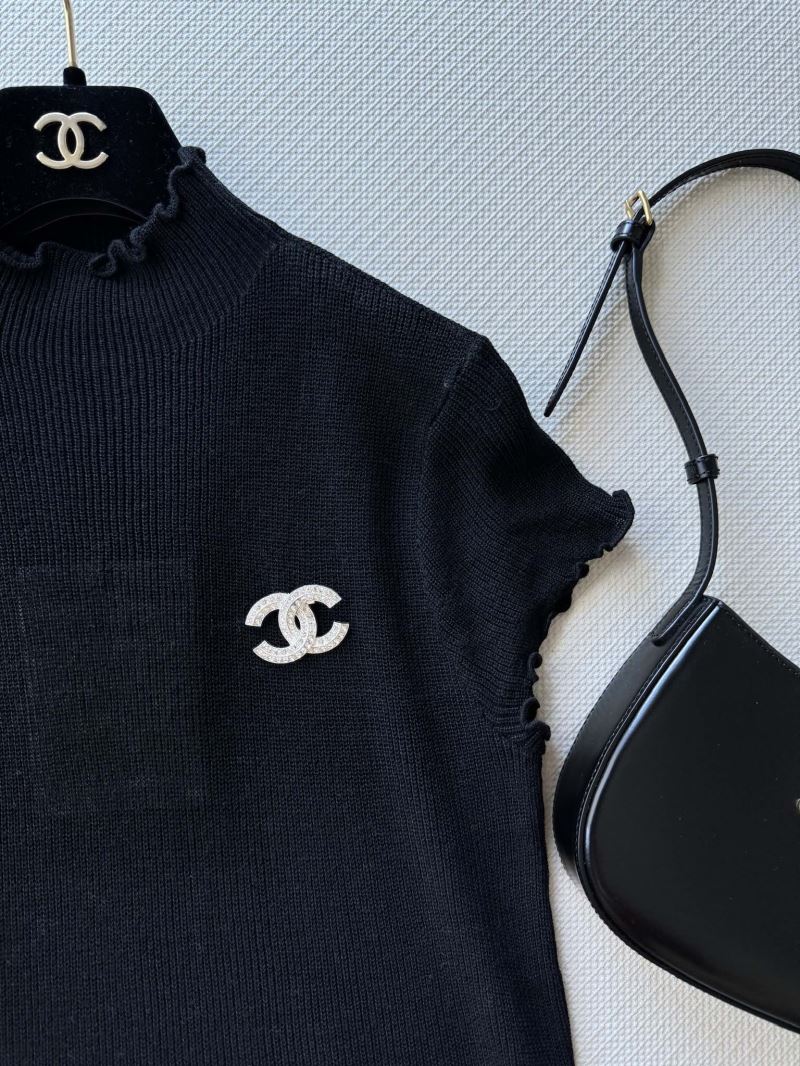 Chanel T-Shirts